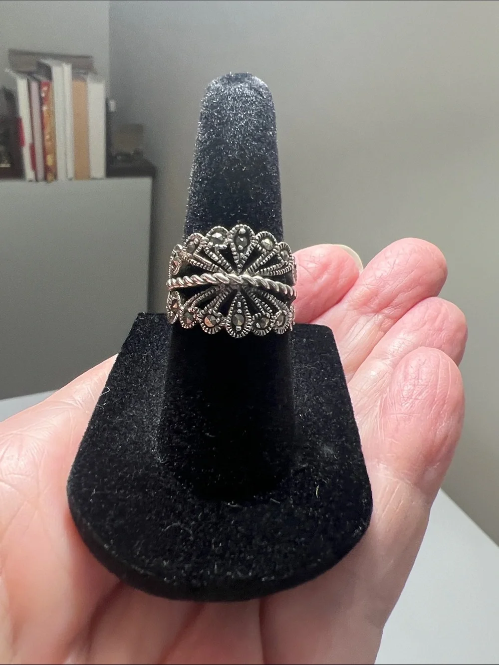 Intricate Silver-Tone Filigree Statement Ring - Vintage